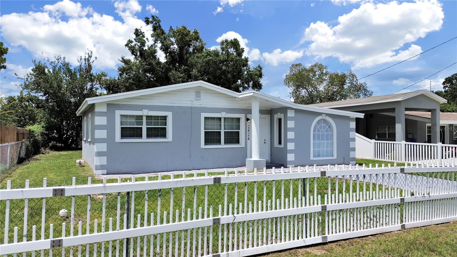 Ramona Cir, Tampa, FL 33612
