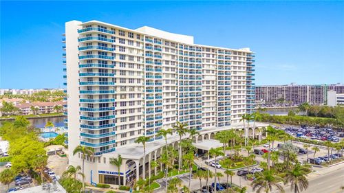 apt-323-3800 S Ocean Dr, Hollywood, FL, 33019-2916 | Card Image