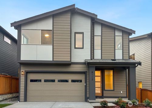 15-8112 131st Pl Se, Snohomish, WA, 98296-8286 | Card Image