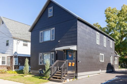 299 Manhattan Dr, Burlington, VT, 05401-4244 | Card Image