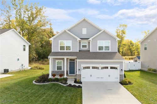 1806 Muirfield Ln, Painesville, OH, 44077-4853 | Card Image
