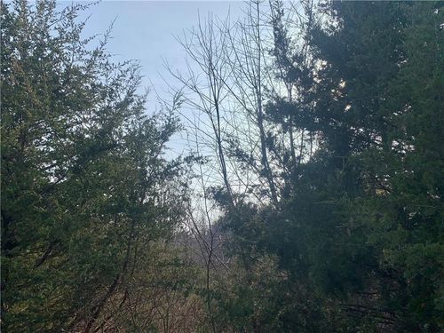 30 Foxwood Dr, Linn Valley, KS, 66040-5222 | Card Image