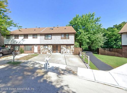 366 Rolling Hill Grn, Staten Island, NY, 10312-1806 | Card Image