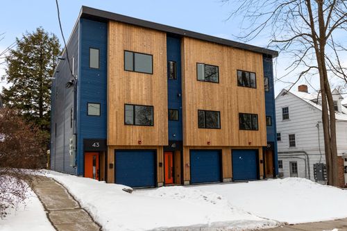 41 Adams St, Burlington, VT, 05401-4613 | Card Image