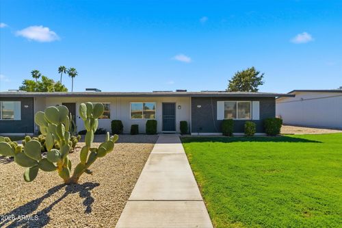 10917 W Thunderbird Blvd, Sun City, AZ, 85351-2523 | Card Image