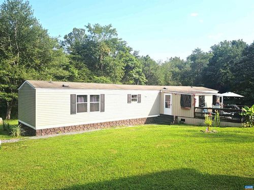 2018 Parker Mountain Rd, STANARDSVILLE, VA, 22973-3240 | Card Image