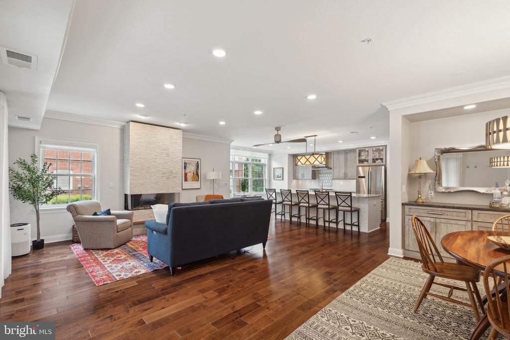 Clinton St, Doylestown, PA 18901