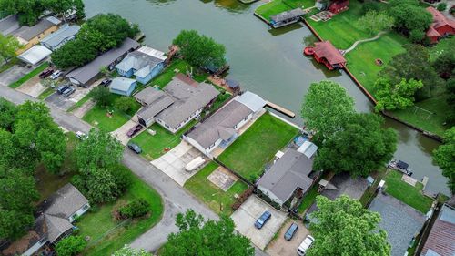 14184 Shadow Bay Dr, Willis, TX, 77318-7405 | Card Image