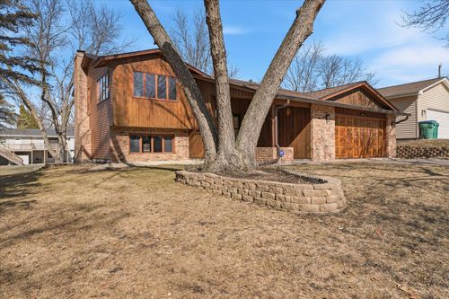 5728 W 26th St, Saint Louis Park, MN, 55416-1784 | Card Image