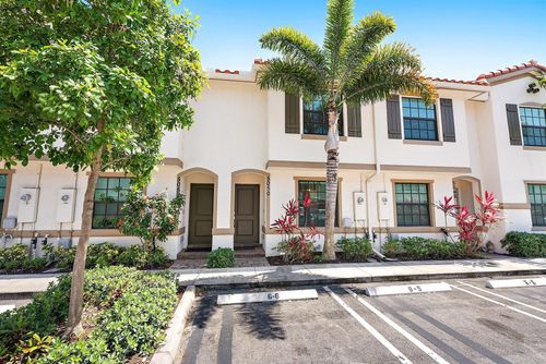 5050 Genove Pl, Riviera Beach, FL, 33410-1925 | Card Image
