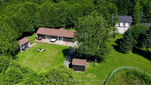 495204 Traverston Rd, Markdale, ON, N0C1H0 | Card Image