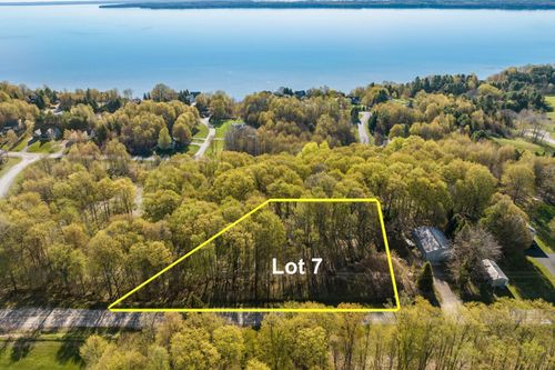 00 S Donnybrook Rd, Suttons Bay, MI, 49682 | Card Image