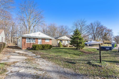 33505 Meldrum St, Chesterfield, MI, 48047-3458 | Card Image