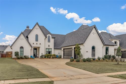 169 N Canal Dr, Bossier City, LA, 71111-6440 | Card Image
