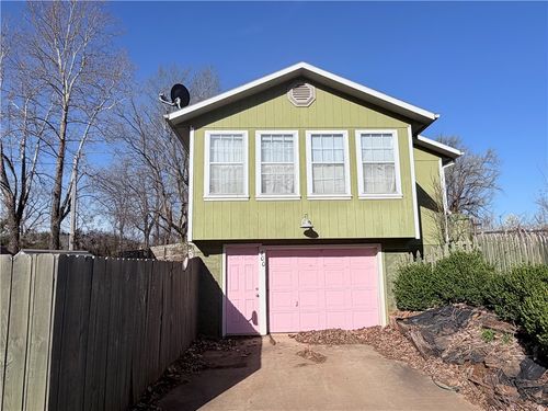 400 S Harris St, Huntsville, AR, 72740-9444 | Card Image