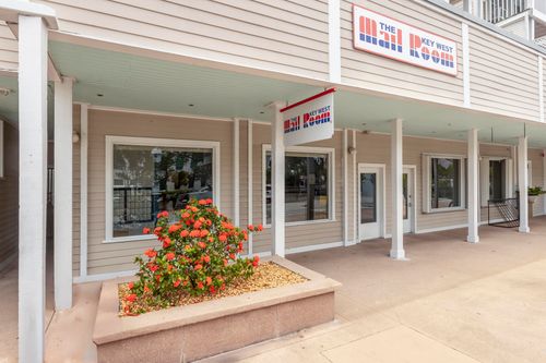 ste-c21-1075 Duval St, Key West, FL, 33040-3188 | Card Image