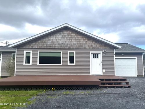 2321 Selief Ln, Kodiak, AK, 99615-6926 | Card Image