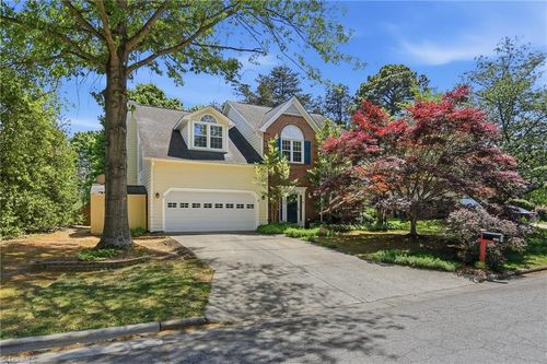 3608 Chance Rd, Greensboro, NC, 27410-8448 | Card Image