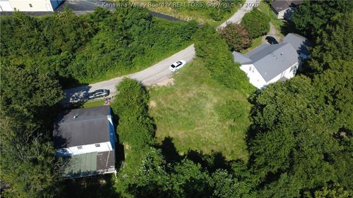 184 Leftwich Ave, Madison, WV, 25130-1363 | Card Image