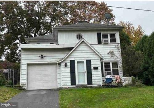 109 Antonia St, JOHNSTOWN, PA, 15905-2940 | Card Image