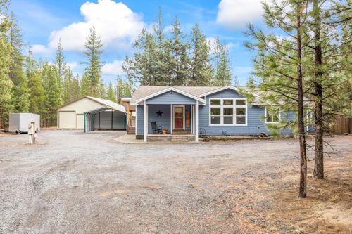 15161 Ponderosa Loop, La Pine, OR, 97739-8936 | Card Image