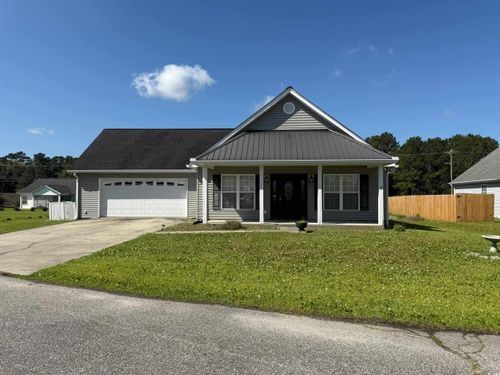 140 Blue Pride Dr, Loris, SC, 29569-4628 | Card Image