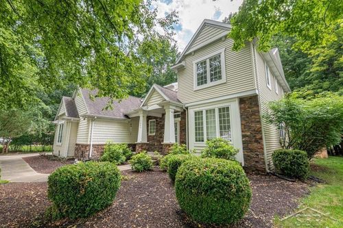 3803 Aspen Way, Midland, MI, 48642-7425 | Card Image