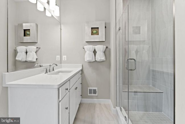 13628 Innovation Station Loop, Home with 3 bedrooms, 3 bathrooms and null parking in HERNDON VA | Image 24