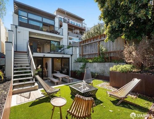 4258 26th St, San Francisco, CA, 94131-1837 | Card Image