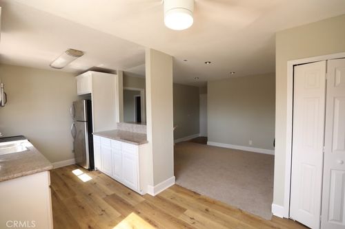 unit-b307-3142 Midway Dr, San Diego, CA, 92110-4537 | Card Image