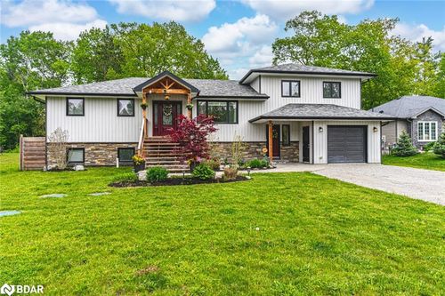 45 Evergreen Ave, Tiny, ON, L0L1P1 | Card Image