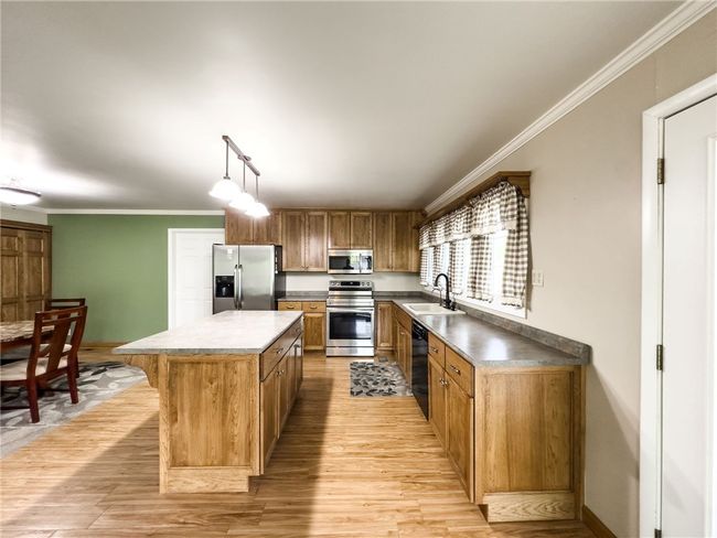 1307 Beech St, House other with 3 bedrooms, 2 bathrooms and null parking in Marshall IL | Image 13
