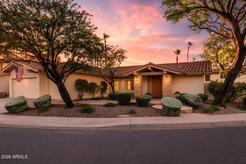5726 E Everett Dr, Scottsdale, AZ, 85254-2436 | Card Image