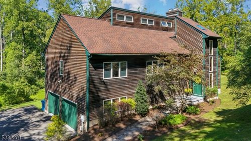 15 Old Clinton Rd, LEBANON, NJ, 08833-3013 | Card Image