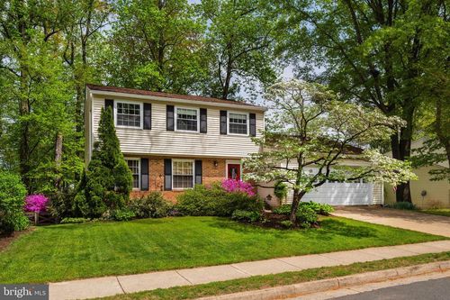 10906 Carters Oak Way, BURKE, VA, 22015-2423 | Card Image