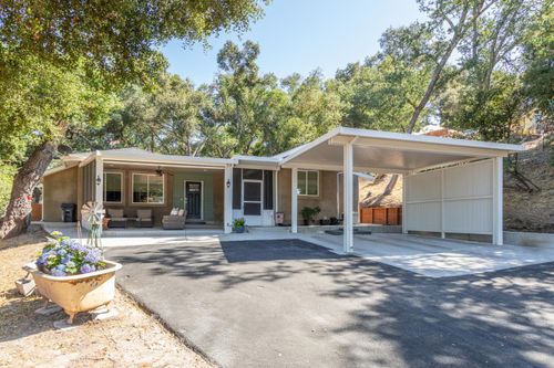 8390 Curbaril Ave, Atascadero, CA, 93422-5174 | Card Image