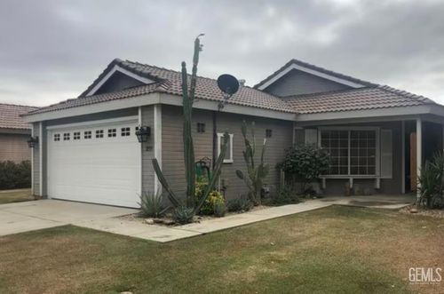 2009 Scenic View Dr, Bakersfield, CA, 93307-8601 | Card Image