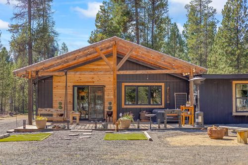 52900 Sunrise Blvd, La Pine, OR, 97739-8912 | Card Image