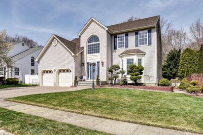 50 Winding Brook Drive E, House other with 4 bedrooms, 2 bathrooms and null parking in Old Bridge NJ | Image 2