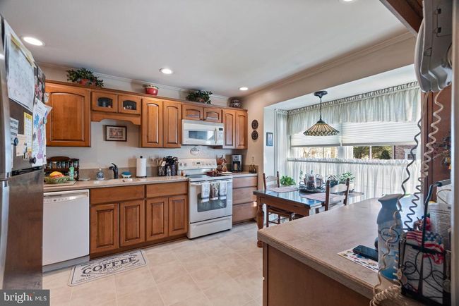 7720 Bristol Square Ct, Townhouse with 3 bedrooms, 4 bathrooms and null parking in Springfield VA | Image 11