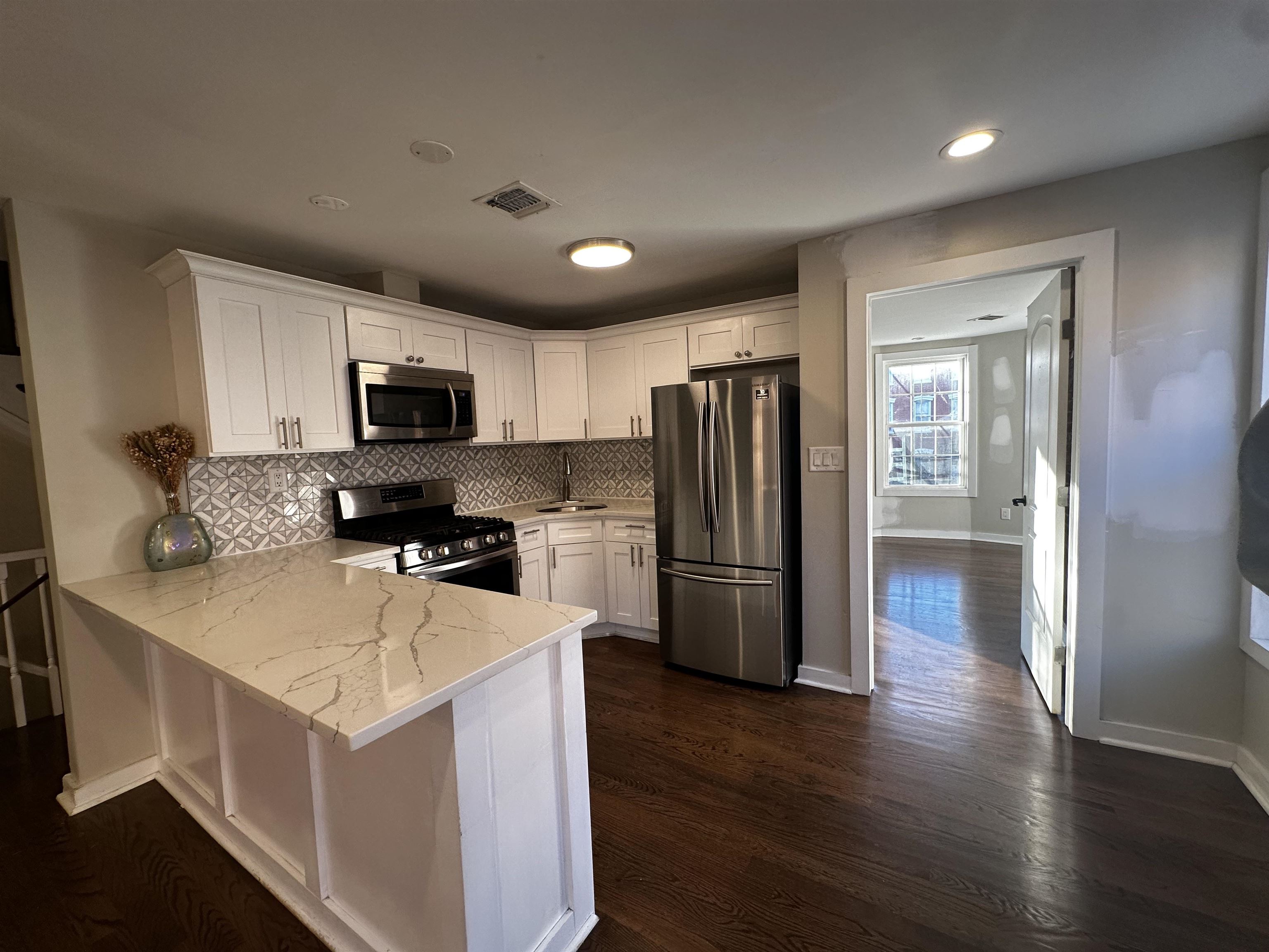Residential Lease in JC, Journal Square 3