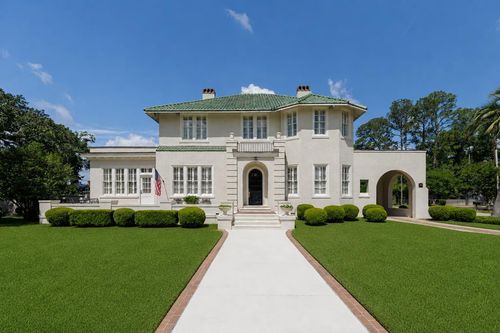 2006 N Patterson Street, Valdosta, GA, 31602 | Card Image