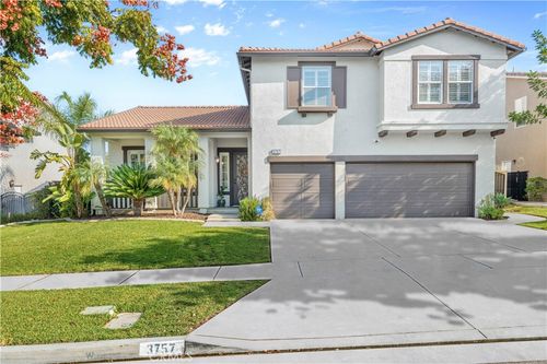 3757 Holly Springs Dr, Corona, CA, 92881-8206 | Card Image