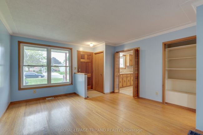 A - 353A Manitoba St, House attached with 2 bedrooms, 2 bathrooms and 1 parking in London ON | Image 6