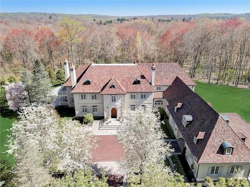 4 Cowdray Park Dr, North Castle, NY, 10504 | Card Image