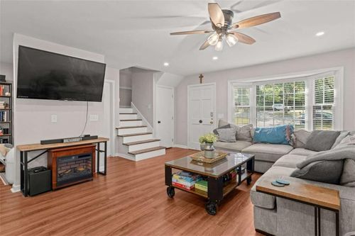 541 N White St, Carrollton, GA, 30117-2361 | Card Image