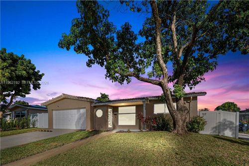 2101-2101 N 52nd Ave, Hollywood, FL, 33021-3308 | Card Image