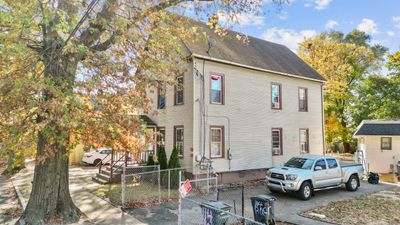 114 Hurlburt Street, Home with 6 bedrooms, 2 bathrooms and null parking in New Haven CT | Image 3