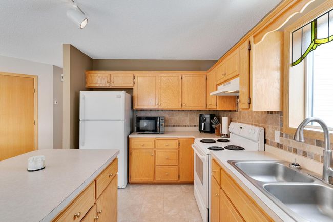 701 11 Th Ave Nw, House other with 3 bedrooms, 3 bathrooms and null parking in Isanti MN | Image 10