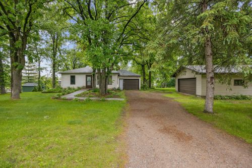 16584 W River Rd, Little Falls, MN, 56345-4150 | Card Image